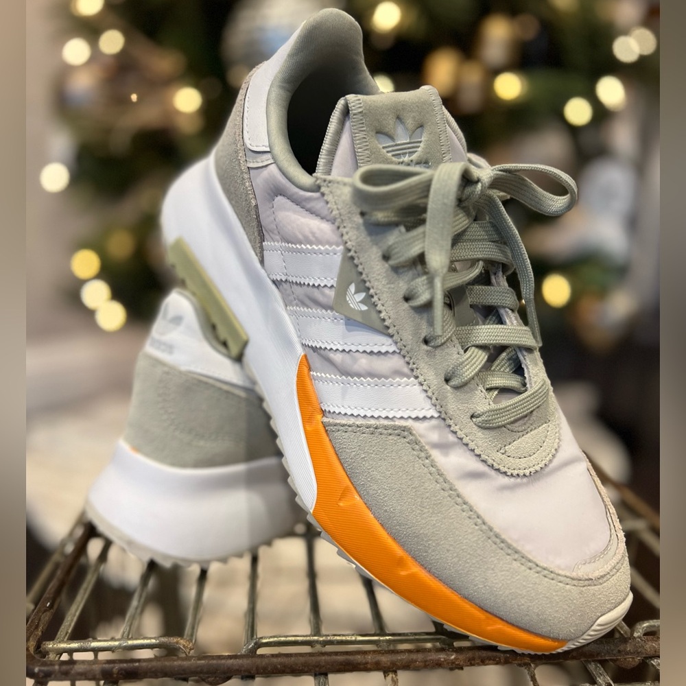 Adidas Tennis Shoes